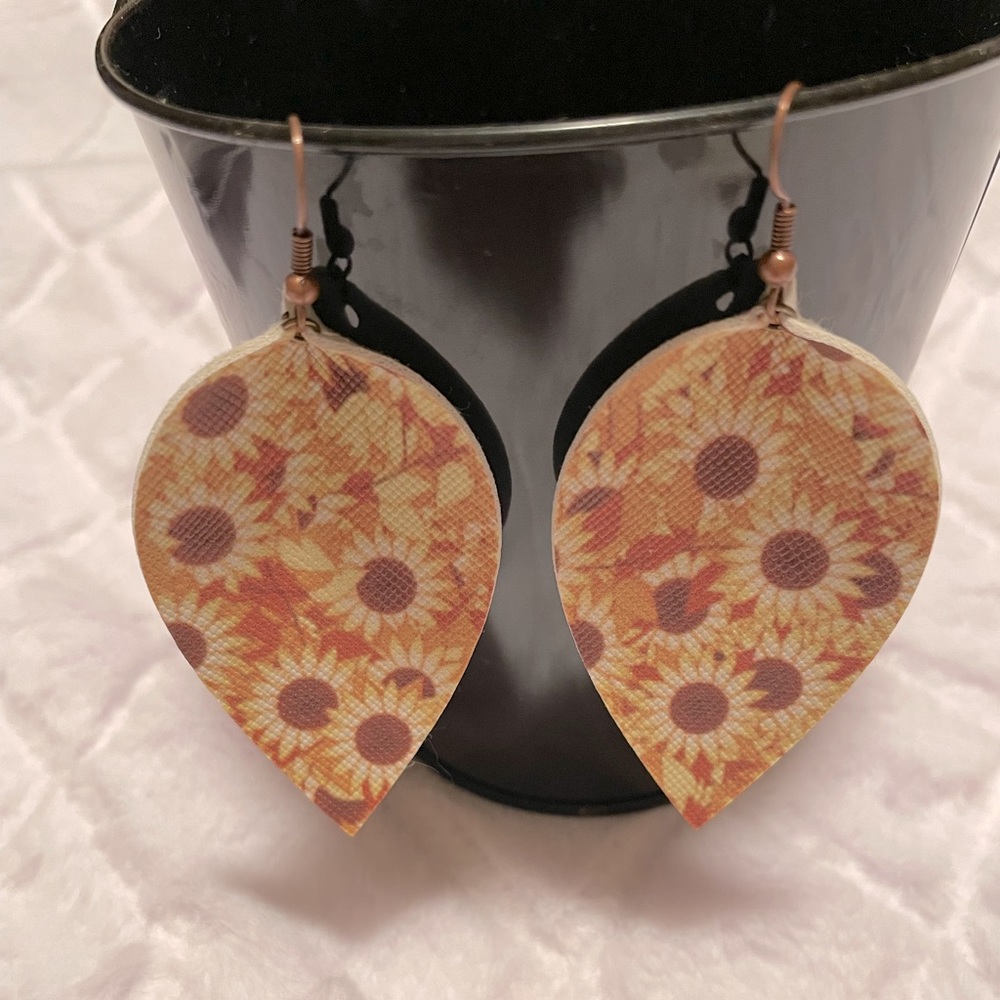 🌻New Sunflower teardrop Earrings